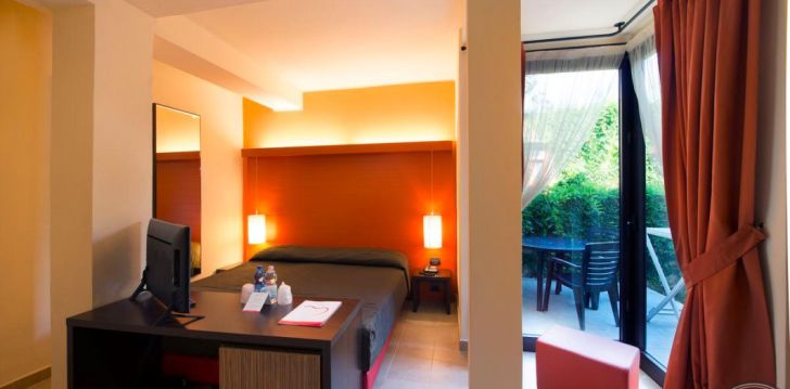 Viešbutis VOI FLORIANA RESORT įsikūręs Italija.