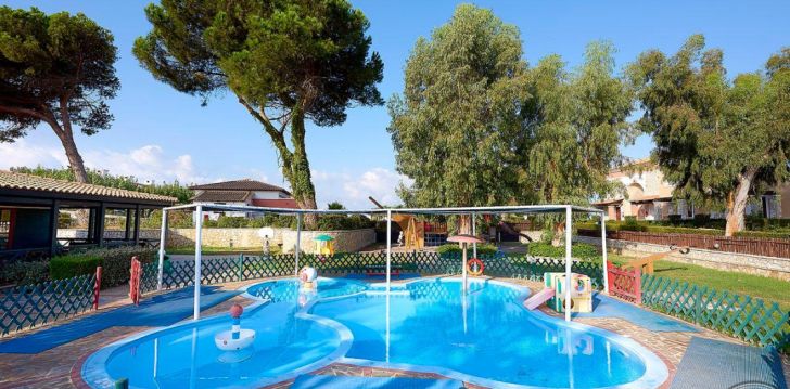 Planuoji kelionę į Graikija? apsistokite 5 viešbutyje ALDEMAR OLYMPIAN VILLAGE.