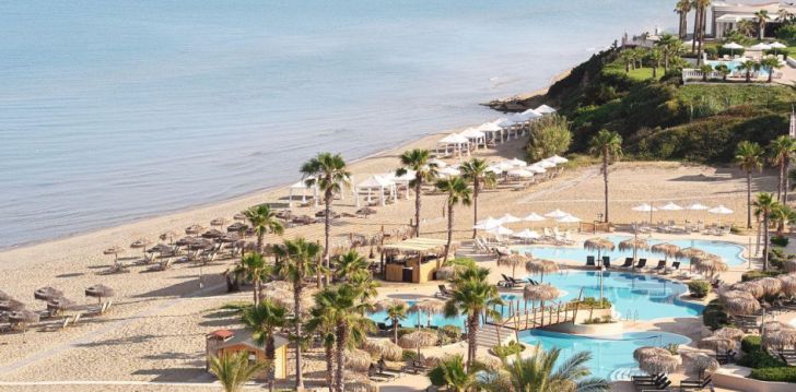 Apsistokite GRECOTEL LUXME OASIS AT RIVIERA OLYMPIA AQUA PARK viešbutyje už gerą kainą.