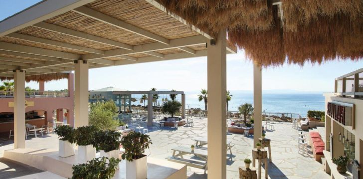 Viešbutis GRECOTEL LUXME OASIS AT RIVIERA OLYMPIA AQUA PARK įsikūręs Graikija. 
