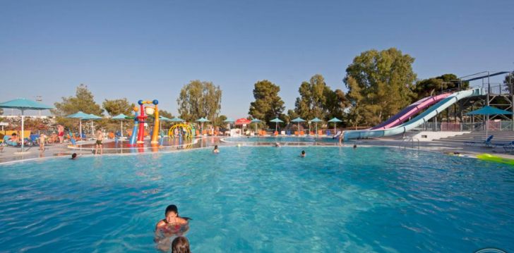 Rinkitės viešbutį KALOGRIA BEACH RESORT kelionei į Graikija