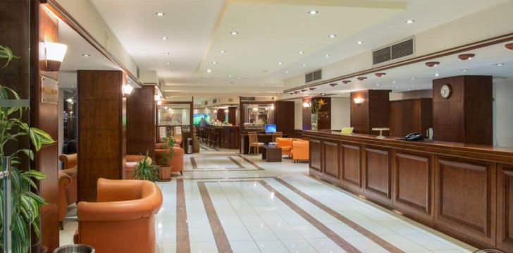 Viešbutis MANOUSOS CITY HOTEL įsikūręs Graikija.