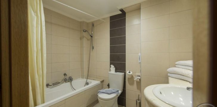Jaukus viešbutis MANOUSOS CITY HOTEL, jūsų atostogoms