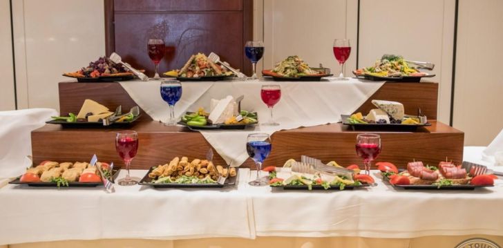 Tavo atostogos prasideda viešbutyje MANOUSOS CITY HOTEL