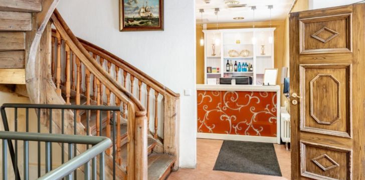 Atostogos Estija – apsistokite viešbutyje MERITON OLD TOWN GARDEN HOTEL