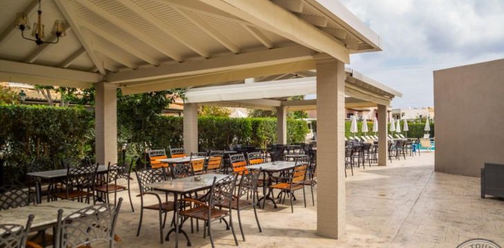 Atostogos Graikija – apsistokite viešbutyje CNIC GEMINI HOTEL