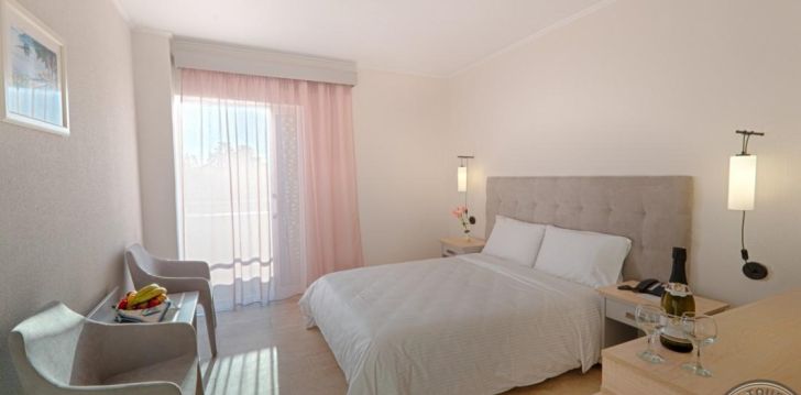 Planuoji kelionę į Graikija? apsistokite 4 viešbutyje LIVADI NAFSIKA HOTEL (ADULTS ONLY).