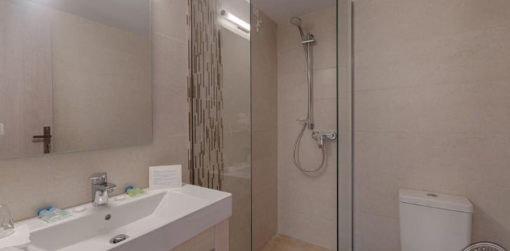 LIVADI NAFSIKA HOTEL (ADULTS ONLY) - klientų vertinamas, kaip geras kainos ir kokybės santykis.