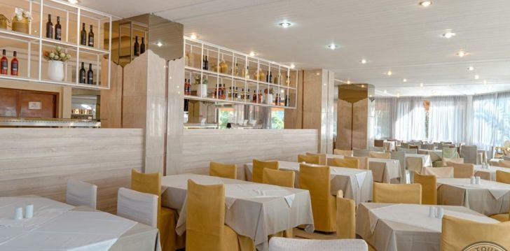 Apgyvendinimas 4* LIVADI NAFSIKA HOTEL (ADULTS ONLY)