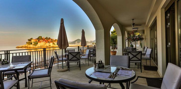 Tavęs laukia poilsis Juodkalnija įsikūrusiame CALIFORNIA (ADULTS ONLY)