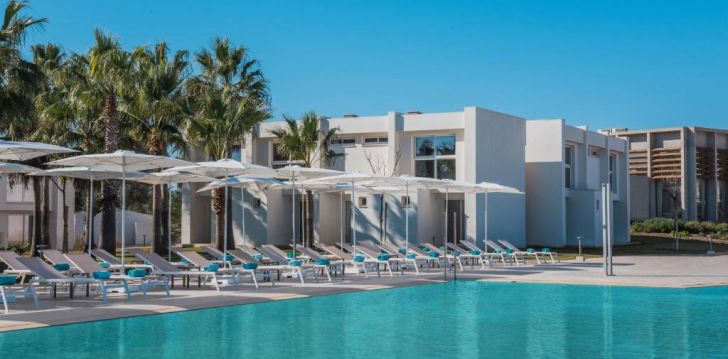IBEROSTAR WAVES CALA DOMINGOS - klientų vertinamas, kaip geras kainos ir kokybės santykis.