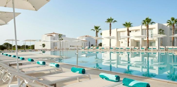 Atostogos Ispanija – apsistokite viešbutyje IBEROSTAR WAVES CALA DOMINGOS