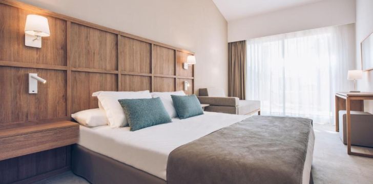 Jaukus viešbutis IBEROSTAR WAVES CALA DOMINGOS, jūsų atostogoms