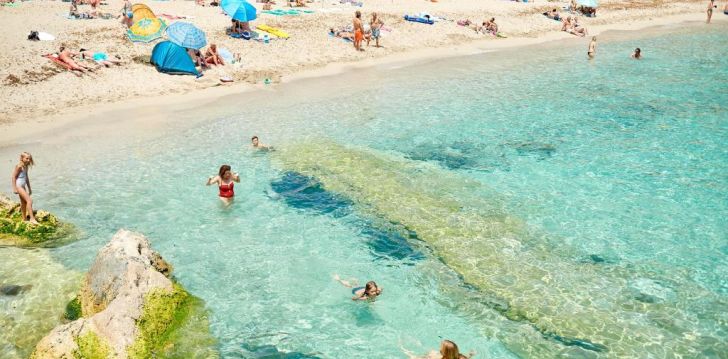 Rinkitės viešbutį IBEROSTAR WAVES CALA DOMINGOS kelionei į Ispanija