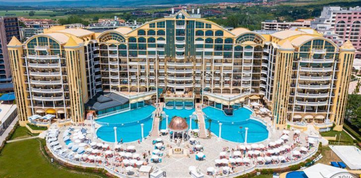 Apsistokite IMPERIAL PALACE viešbutyje už gerą kainą. 