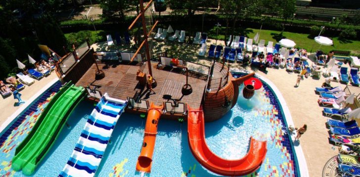 Apsistokite HOTEL LAGUNA PARK & AQUA CLUB viešbutyje už gerą kainą.