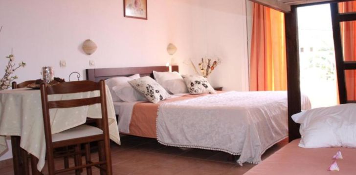 Apsistokite JOY HOTEL viešbutyje už gerą kainą.