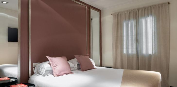 Atostogos Ispanija – apsistokite viešbutyje LA FRANCA TRAVELLERS (ADULTS ONLY)