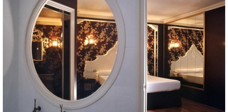Apgyvendinimas 2* LA FRANCA TRAVELLERS (ADULTS ONLY)