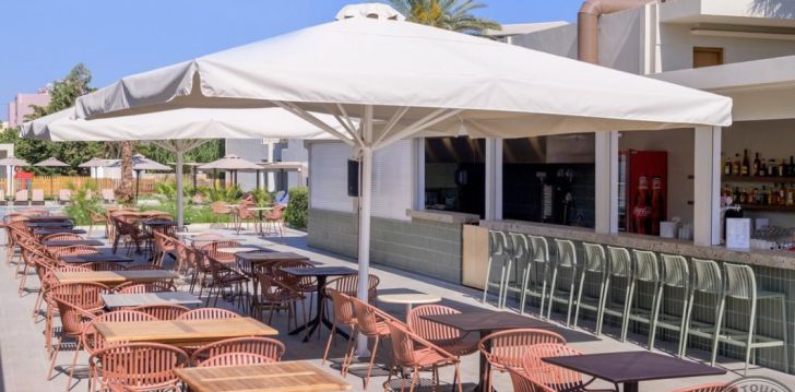 Apsistokite ZEUS HOTELS YDORIA RESORT viešbutyje už gerą kainą.