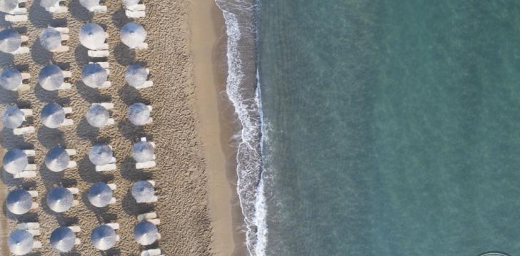 Viešbutis ZEUS HOTELS NEPTUNO BEACH įsikūręs Graikija. 