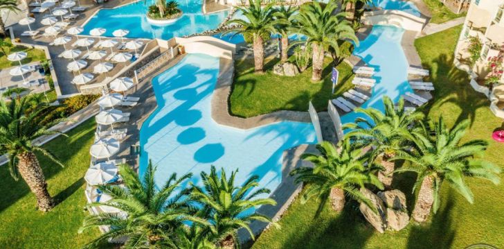 Apsistokite LINDOS ROYAL RESORT viešbutyje už gerą kainą.