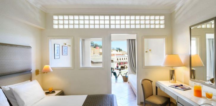Tavo atostogos prasideda viešbutyje LINDOS ROYAL RESORT