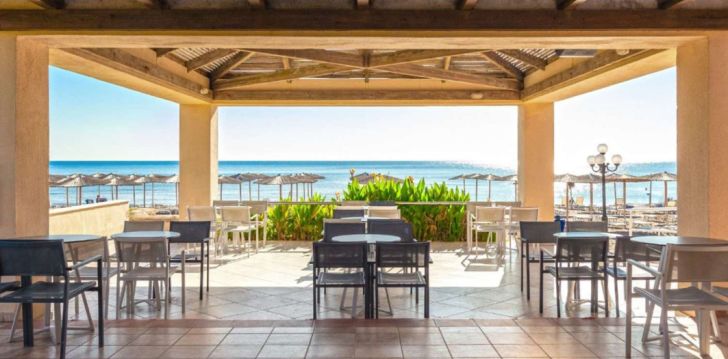 Tavo atostogos prasideda viešbutyje BLUE SEA BEACH RESORT