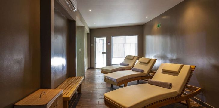 Apgyvendinimas 4* BLUE SEA BEACH RESORT