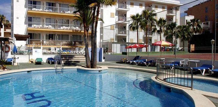 HOTEL SUR - klientų vertinamas, kaip geras kainos ir kokybės santykis. 