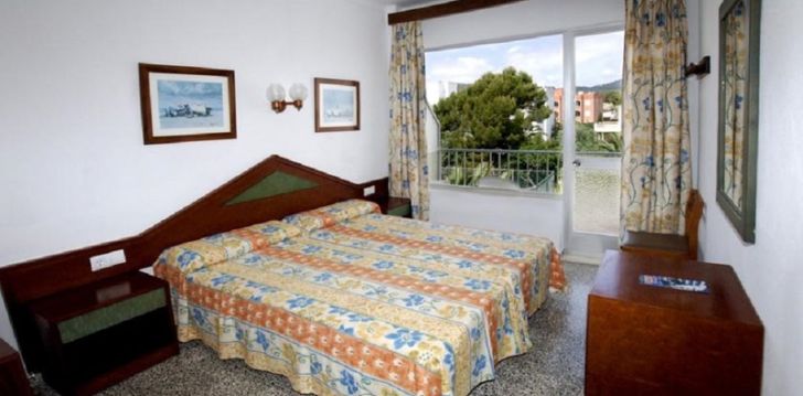 Apsistokite HOTEL SUR viešbutyje už gerą kainą.