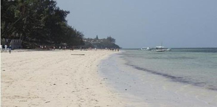 Apsistokite KENYA BAY BEACH viešbutyje už gerą kainą.