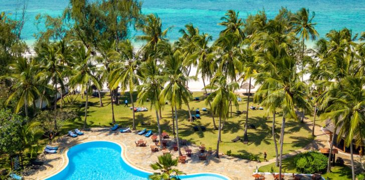 Planuoji kelionę į Kenija? apsistokite 4 viešbutyje DIANI SEA LODGE.