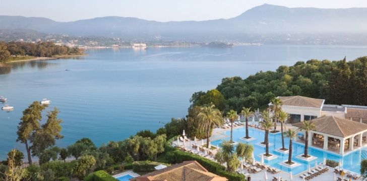 Apgyvendinimas 5* GRECOTEL EVA PALACE AT KOMMENO PENINSULA