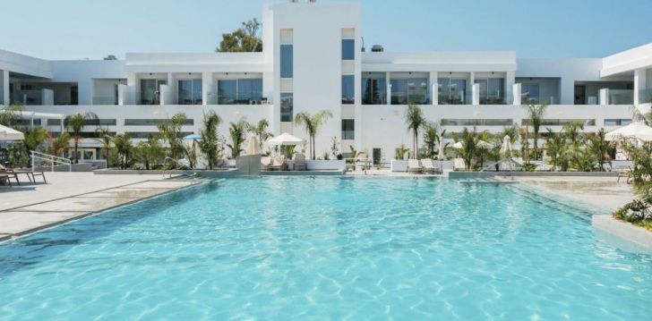 Nepraleisk progos pailsėti už gerą kainą - viešbutyje ABACUS SUITES