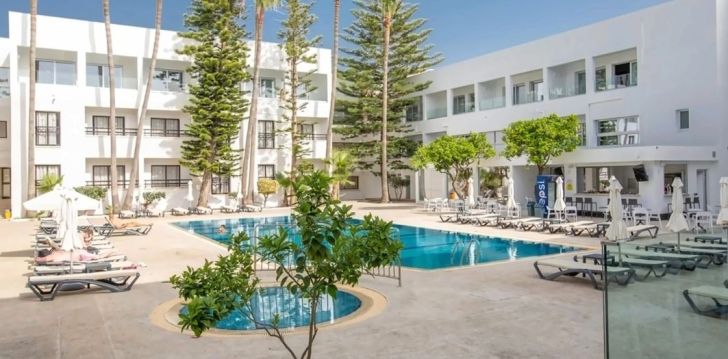 Tavo atostogos prasideda viešbutyje ANTHEA HOTEL APARTMENTS