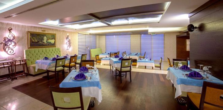 Apsistokite PORTO BELLO HOTEL RESORT & SPA viešbutyje už gerą kainą.