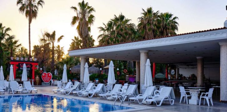 Nepraleisk progos pailsėti už gerą kainą - viešbutyje CLUB HOTEL SERA