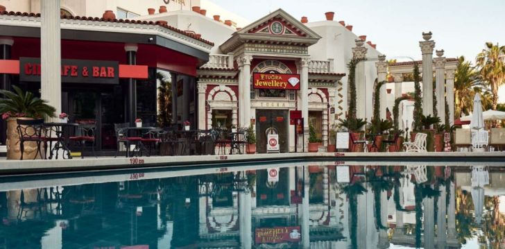 Apgyvendinimas 5* CLUB HOTEL SERA
