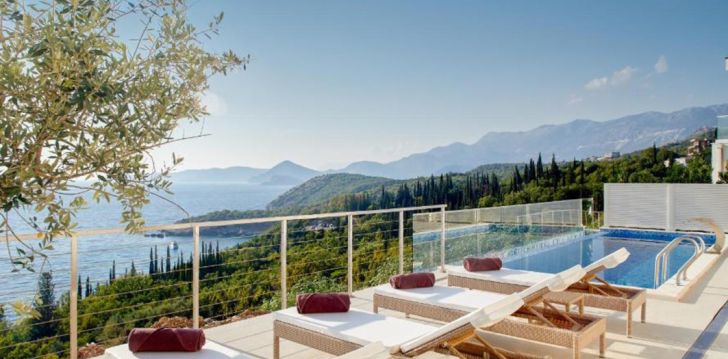 Viešbutis ANANTI RESORT, RESIDENCES & BEACH CLUB įsikūręs Juodkalnija.