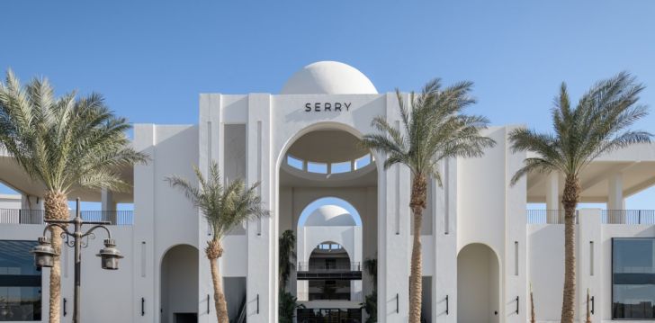 Apsistokite SERRY BEACH RESORT viešbutyje už gerą kainą. 
