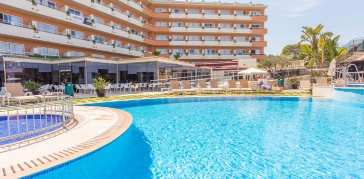 FERRER JANEIRO HOTEL SPA - klientų vertinamas, kaip geras kainos ir kokybės santykis.