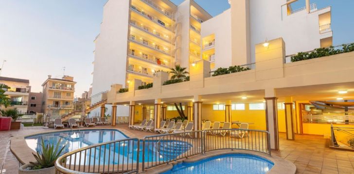 Planuoji kelionę į Ispanija? apsistokite 3 viešbutyje HOTEL 07 NORDESTE PLAYA.
