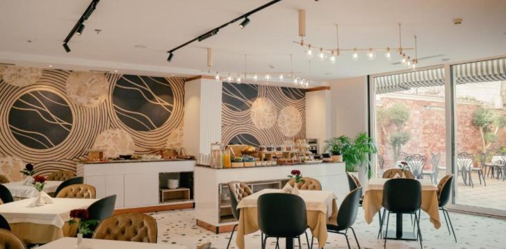 Apsistokite MOENIA BOUTIQUE HOTEL viešbutyje už gerą kainą.