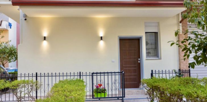 Viešbutis PALM SUITES įsikūręs Albanija.