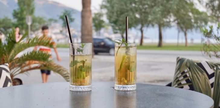 Viešbutis PALM SUITES įsikūręs Albanija.