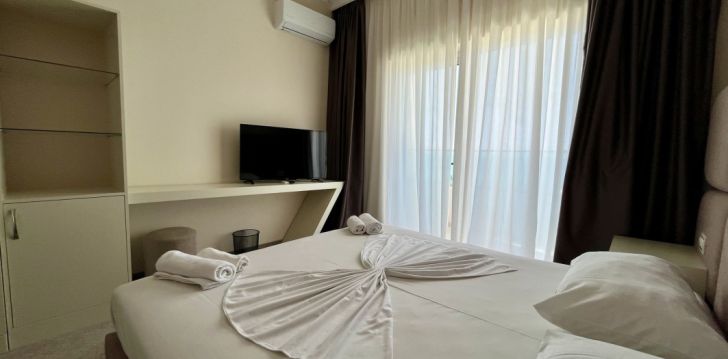 Viešbutis VIVAS HOTEL įsikūręs Albanija. 