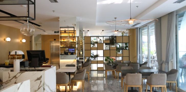 Tavęs laukia poilsis Albanija įsikūrusiame AMFORA HOTEL & SPA