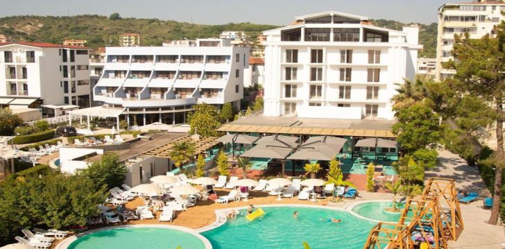 Apsistokite GARDEN PALACE viešbutyje už gerą kainą. 