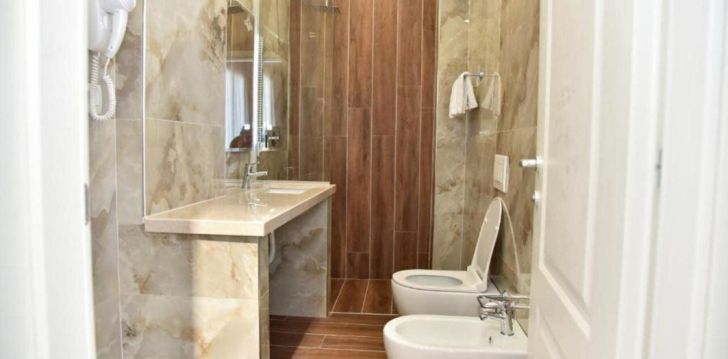 Atostogos Albanija – apsistokite viešbutyje HOTEL EDART